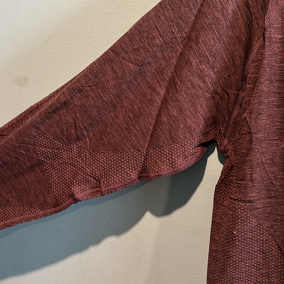 New ALPHALETE Hero Seamless long sleeve | color sparrow | SZ medium - Picture 6 of 7